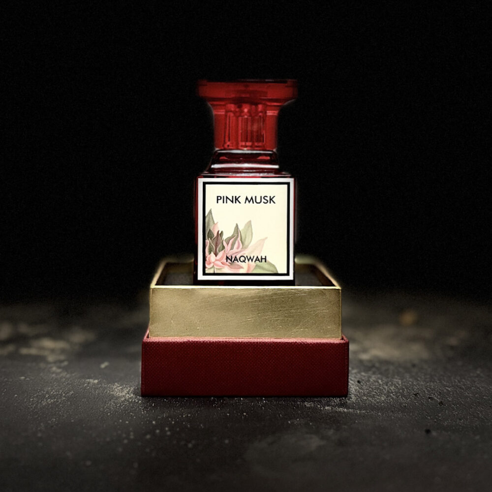 عطر بينك مسك